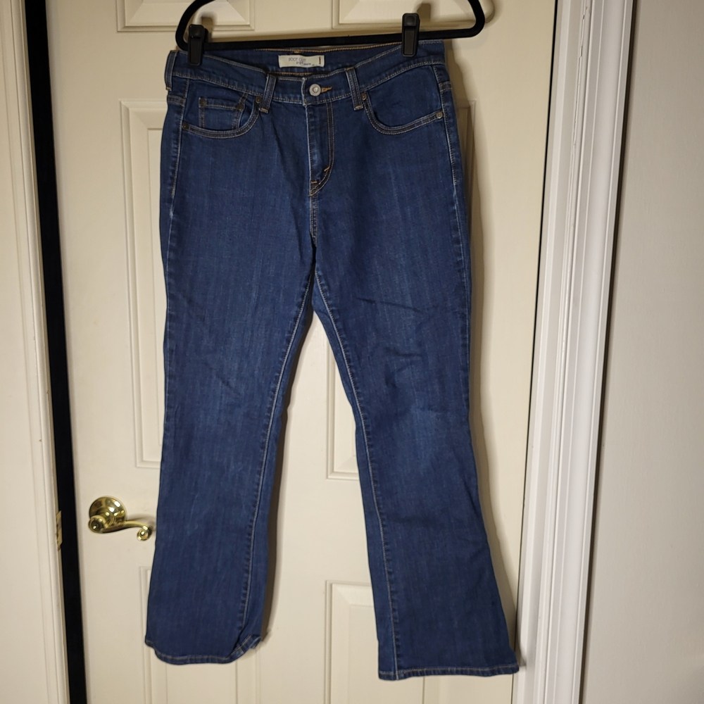 Levi's Women's Boot Cut Jeans in Deep Blue 8 Short